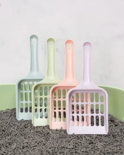 Xẻng xúc cát mèo nhựa – nhỏ gọn, tiện lợi, giá rẻ cho mọi “sen”